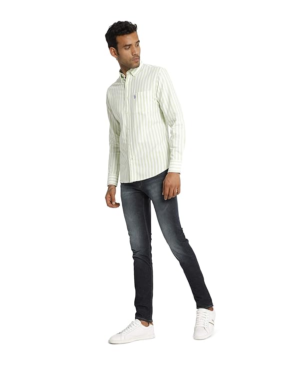 U.S. POLO ASSN. Men's Solid Regular Fit Button Down Shirt